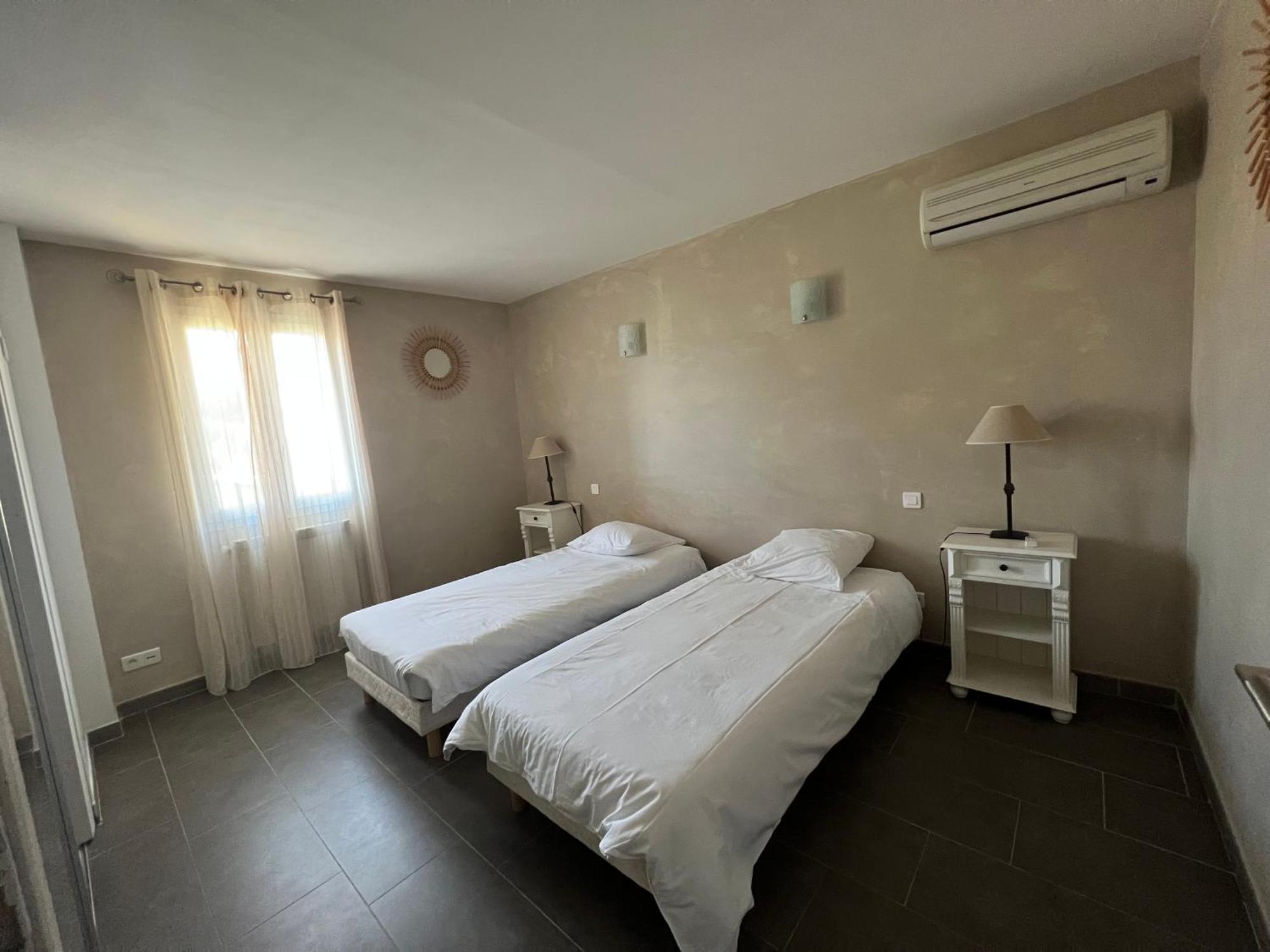 Maison 180 M² Proche De Beaumes De Venise La Roque-Alric Eksteriør billede